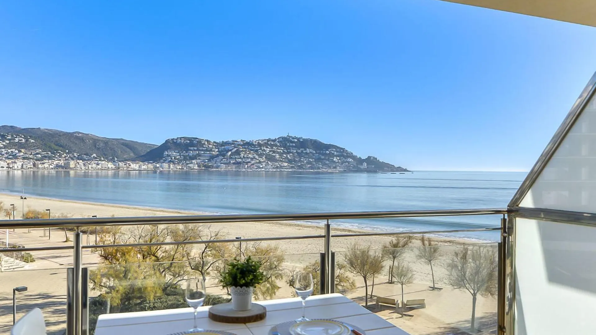 Apartment Rhodas By Interhome Roses Spain